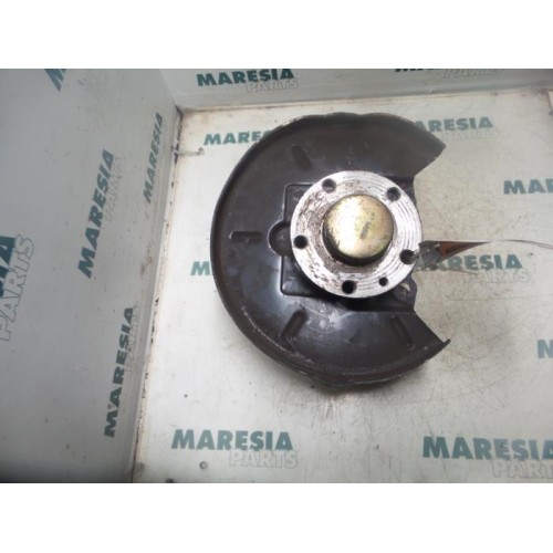 Alfa Romeo - 147 - Achsschenkel links hinten