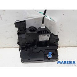 Fiat - Punto - Front door lock mechanism 4-door, right