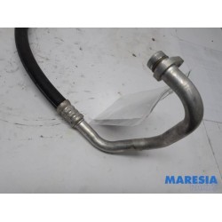 Renault - Trafic - Air conditioning line