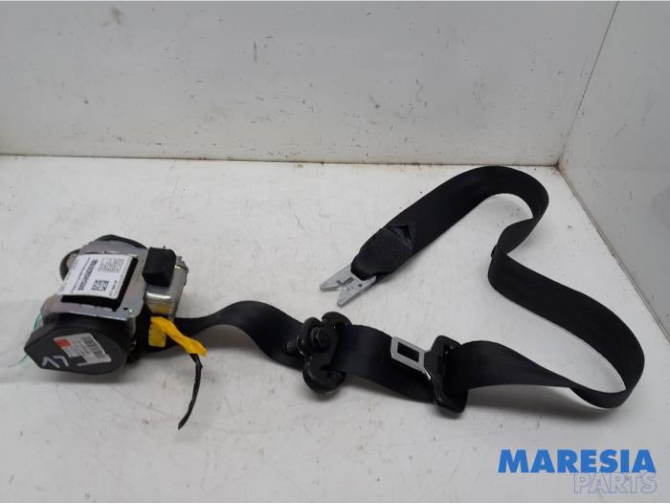 Fiat - Punto - Front seatbelt, left