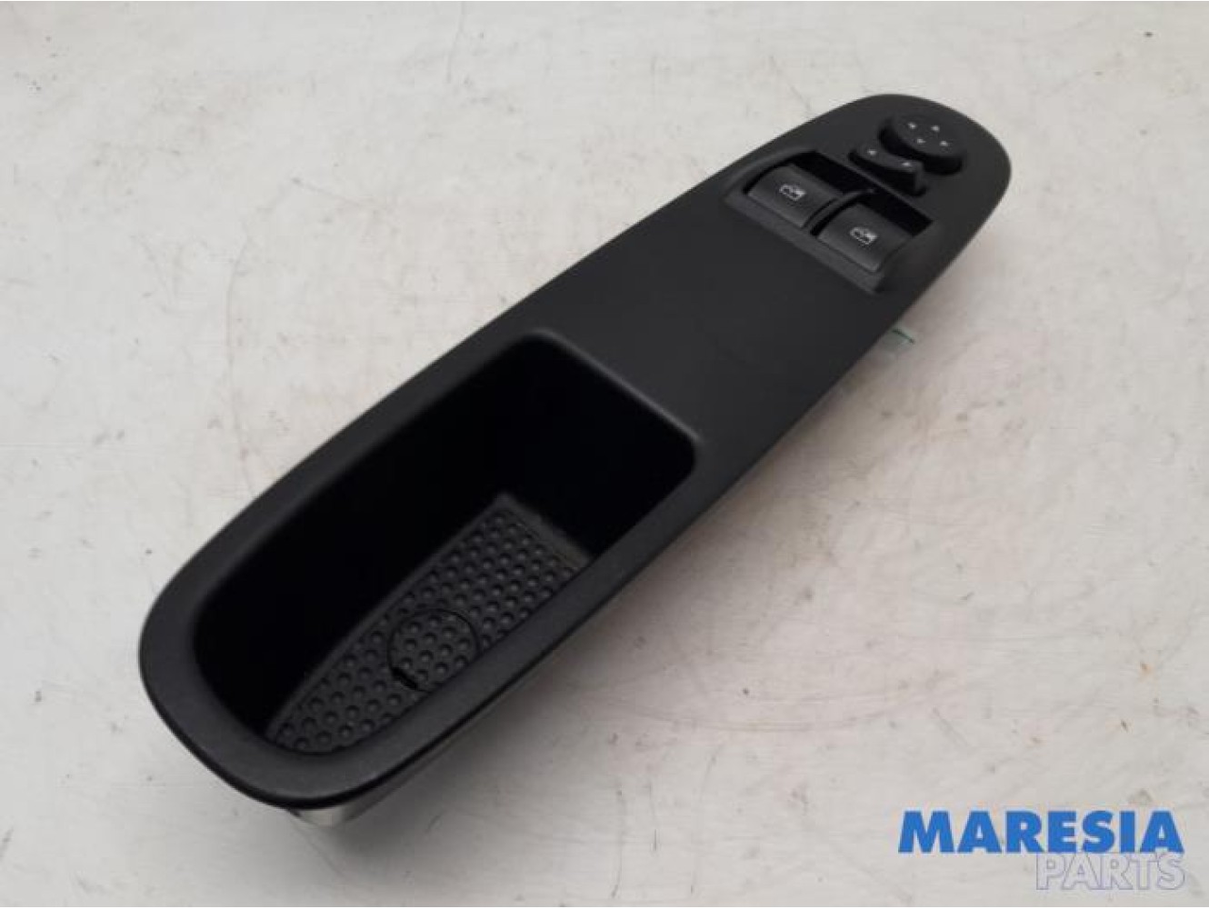 Fiat - Punto - Multi-functional window switch