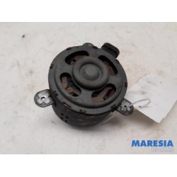 Renault - Trafic - Fan motor