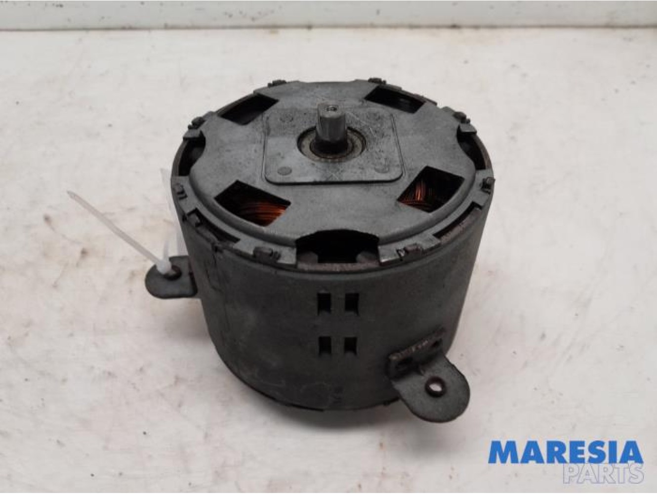 Renault - Trafic - Fan motor