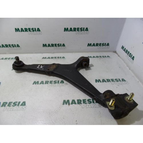 Citroen - Saxo - Front lower wishbone, left