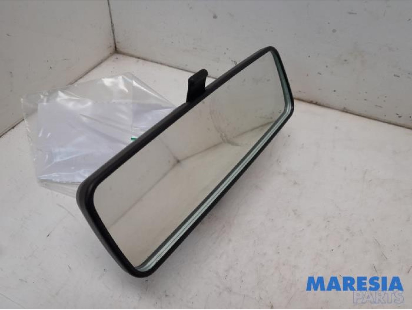 Fiat - Punto - Rear view mirror