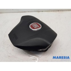 Fiat - Punto - Airbag links (Stuur)