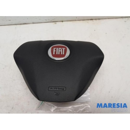 Fiat - Punto - Left airbag (steering wheel)