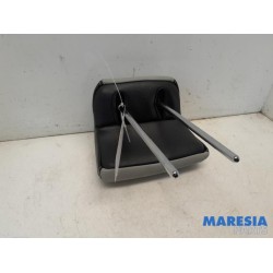 Peugeot - 208 - Support principal