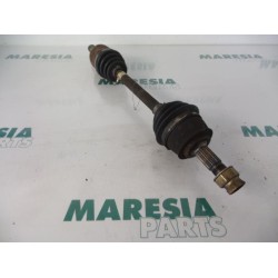 Lancia - Y(Psilon) - Aandrijfas links-voor