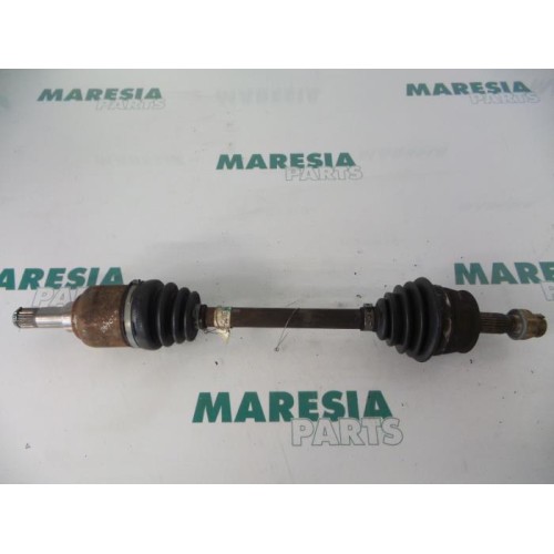 Lancia - Y(Psilon) - Front drive shaft, left