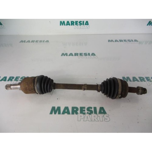 Lancia - Y(Psilon) - Front drive shaft, left