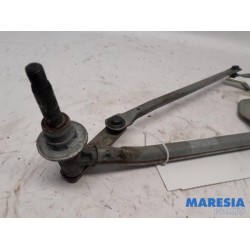 Renault - Trafic - Wiper mechanism