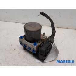 Renault - Trafic - ABS pump