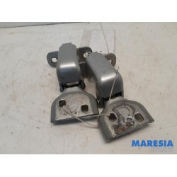 Renault - Trafic - Front door hinge, left