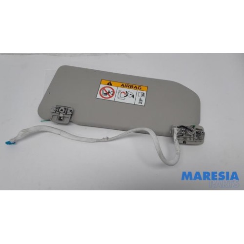 Citroen - C5 Aircross - Sun visor