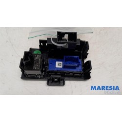 Citroen - C5 Aircross - AIH headlight switch