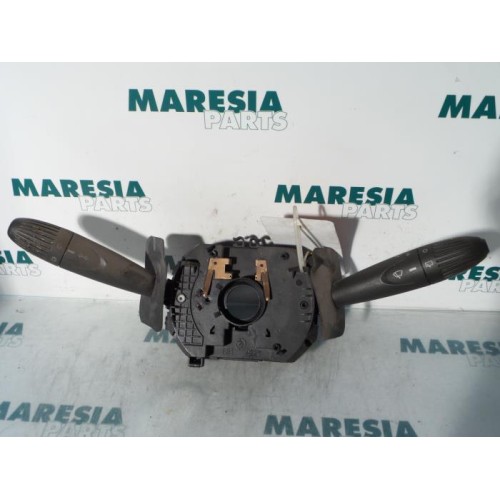 Fiat - Doblo - Steering column stalk