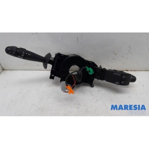 Renault - Trafic - Steering column stalk