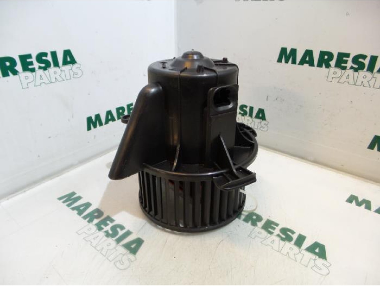 Citroen - C4 - Heating and ventilation fan motor