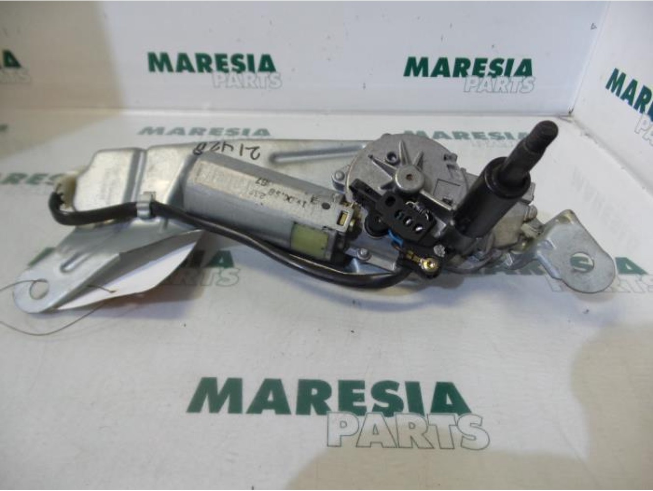 Renault - Laguna - Ruitenwissermotor achter