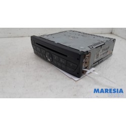 Renault - Trafic - Radio CD player