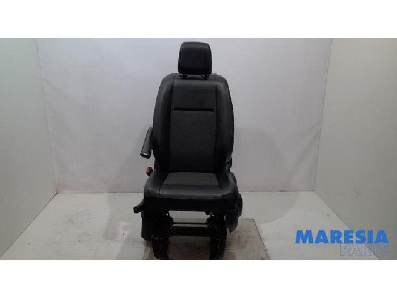 Peugeot - Expert - Seat, left