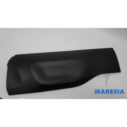 Citroen - C5 Aircross - Rear bumper bracket central