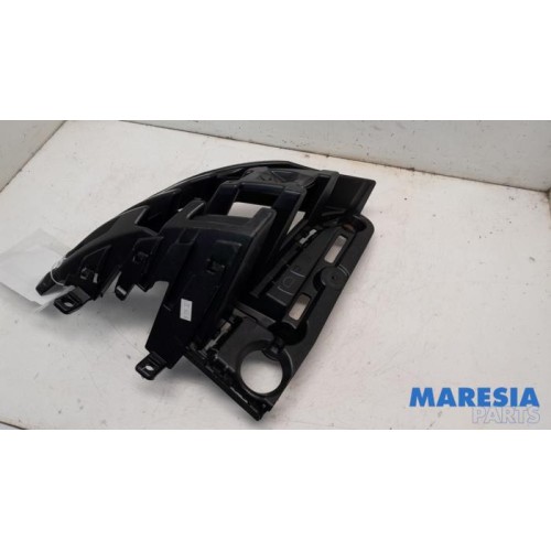 Citroen - C5 Aircross - Rear bumper bracket, right