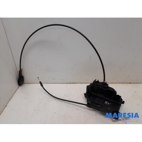 Renault - Clio - Door lock mechanism 2-door, right