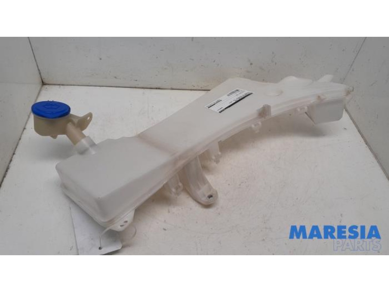 Citroen - C5 Aircross - Front windscreen washer reservoir