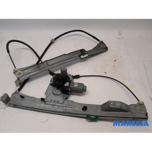 Renault - Clio - Window mechanism 2-door, front right