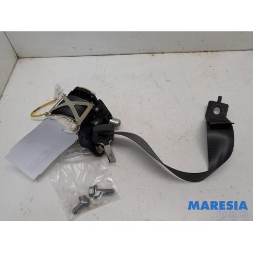 Renault - Clio - Sicherheitsgurt links hinten