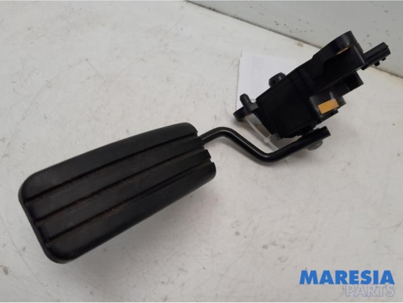 Renault - Clio - Gaspedalposition Sensor