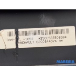 Renault - Clio - Left airbag (steering wheel)