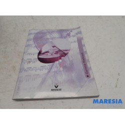 Renault - Clio - Radio CD player