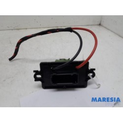 Renault - Clio - Heater resistor