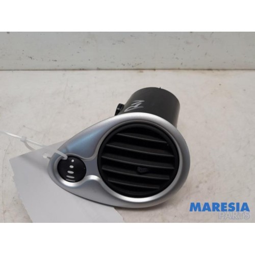 Renault - Clio - Dashboard vent