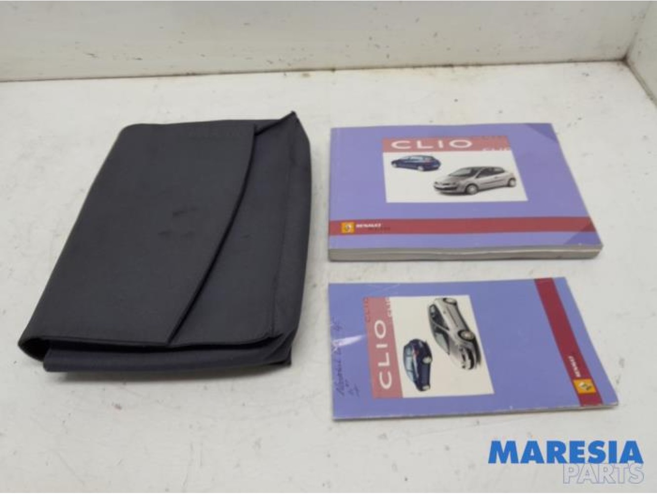 Renault - Clio - Instruction Booklet