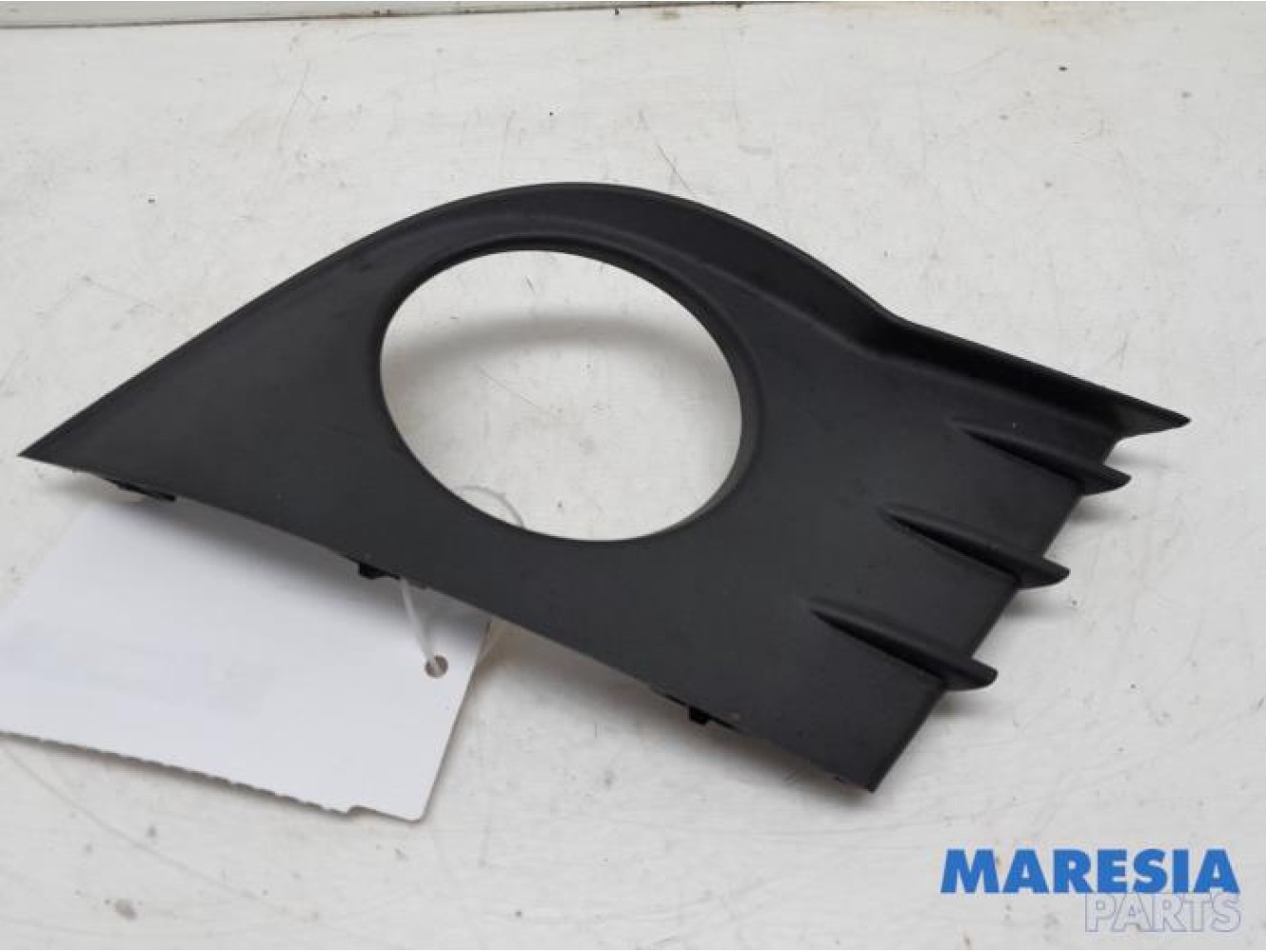 Renault - Clio - Abdeckplatte Nebelscheinwerfer links