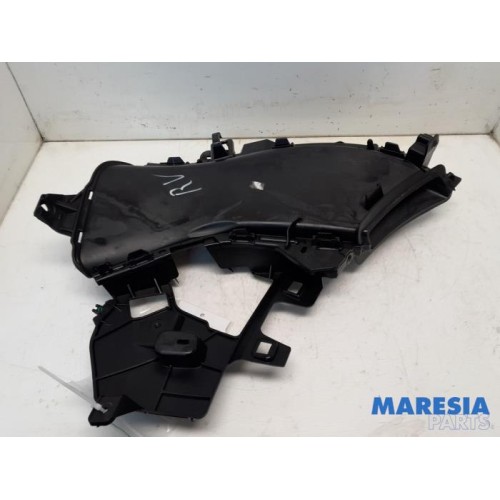 Citroen - C5 Aircross - Air funnel
