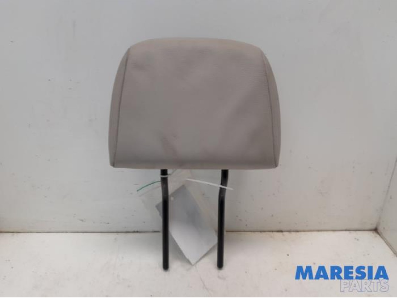 Peugeot - 307 - Headrest