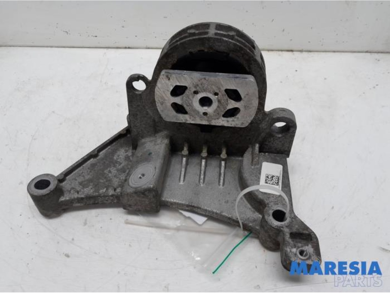 Fiat - Punto - Engine mount