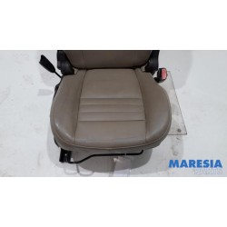 Renault - Scenic - Stoel links