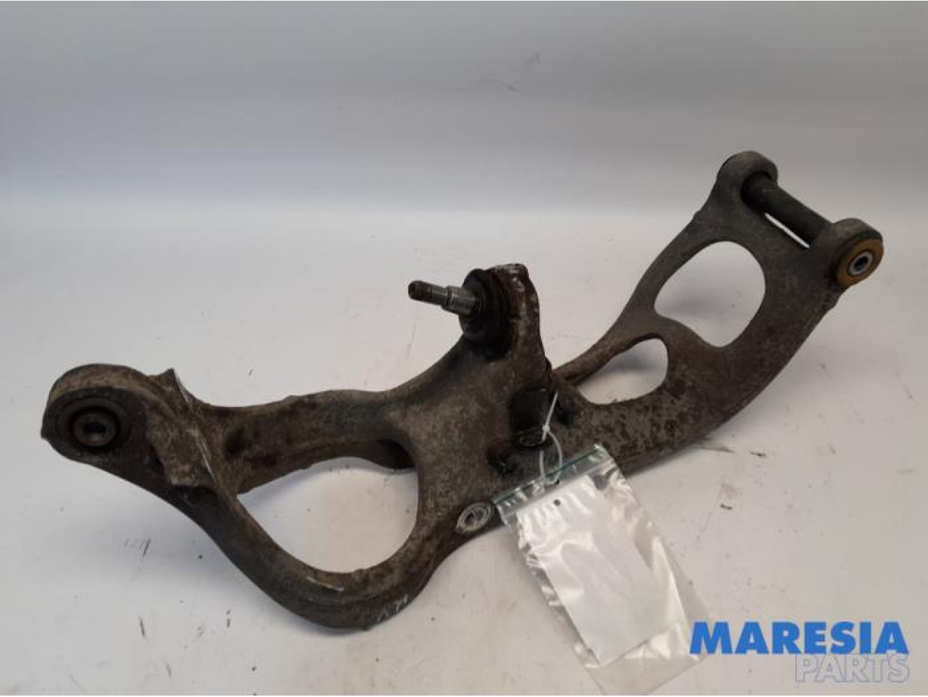 Citroen - C5 - Front wishbone, right