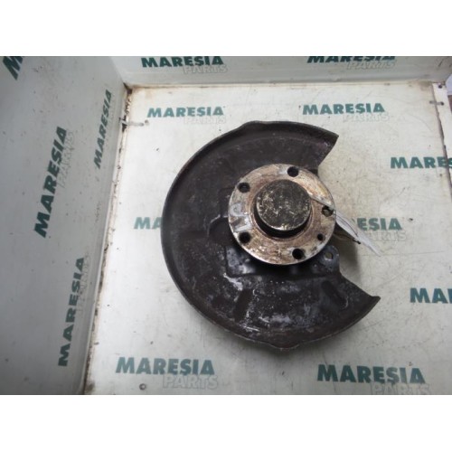Alfa Romeo - 156 - Knuckle, rear left