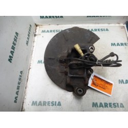 Alfa Romeo - 156 - Fusee links-achter