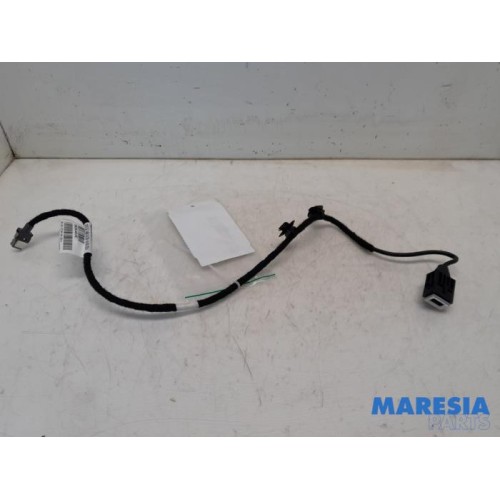 Peugeot - 308 - AUX/USB aansluiting