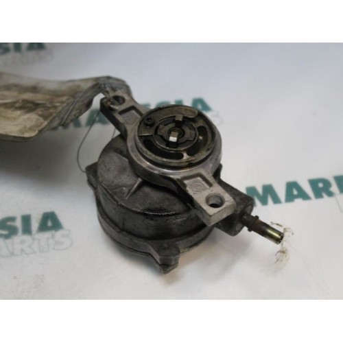 Peugeot - 106 - Pompe à vide (diesel)