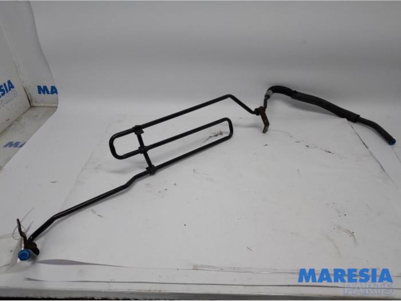 Citroen - C5 - Power steering line