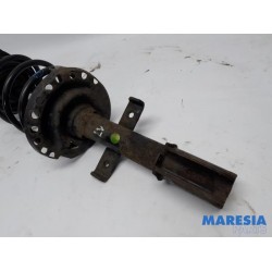 Renault - Clio - Front shock absorber rod, left